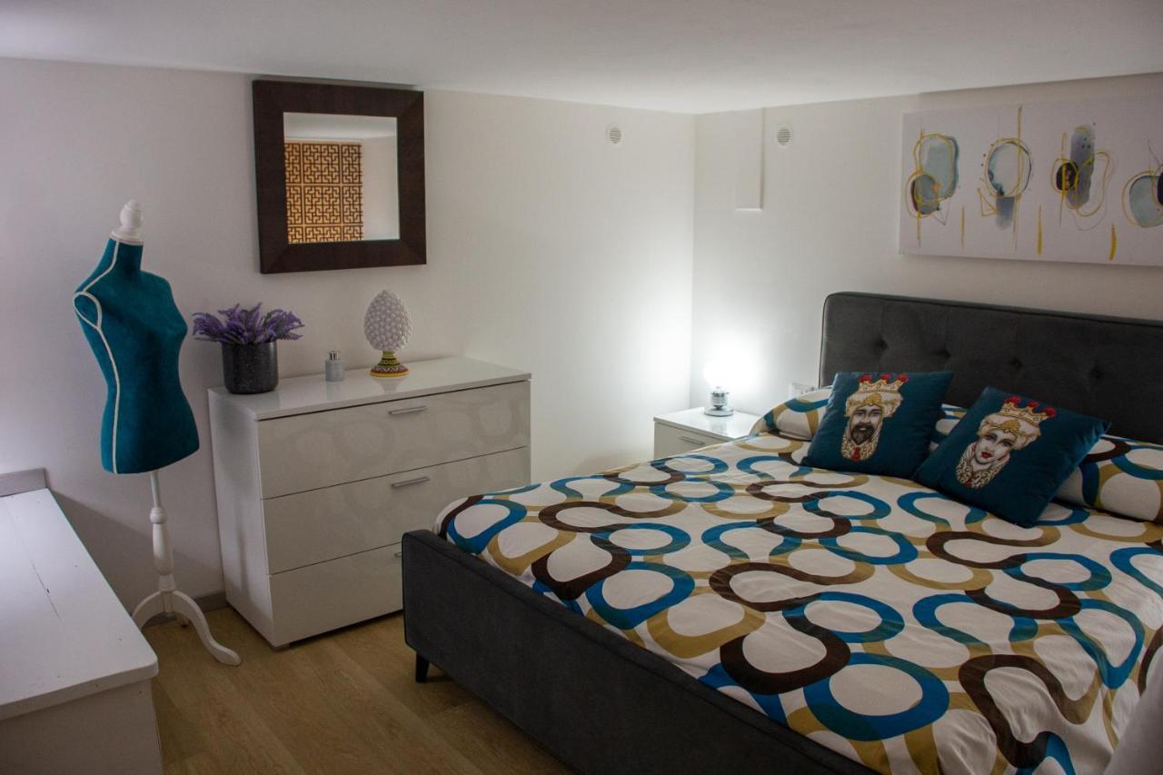 La Dimora Del Viaggiatore Luxury Apartments 마자라데발로 외부 사진