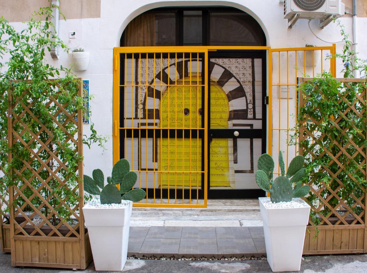La Dimora Del Viaggiatore Luxury Apartments 마자라데발로 외부 사진