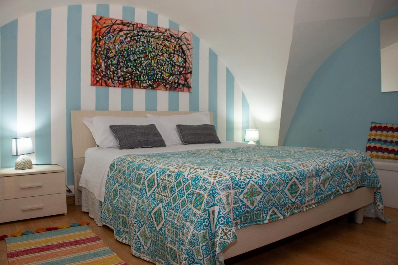La Dimora Del Viaggiatore Luxury Apartments 마자라데발로 외부 사진