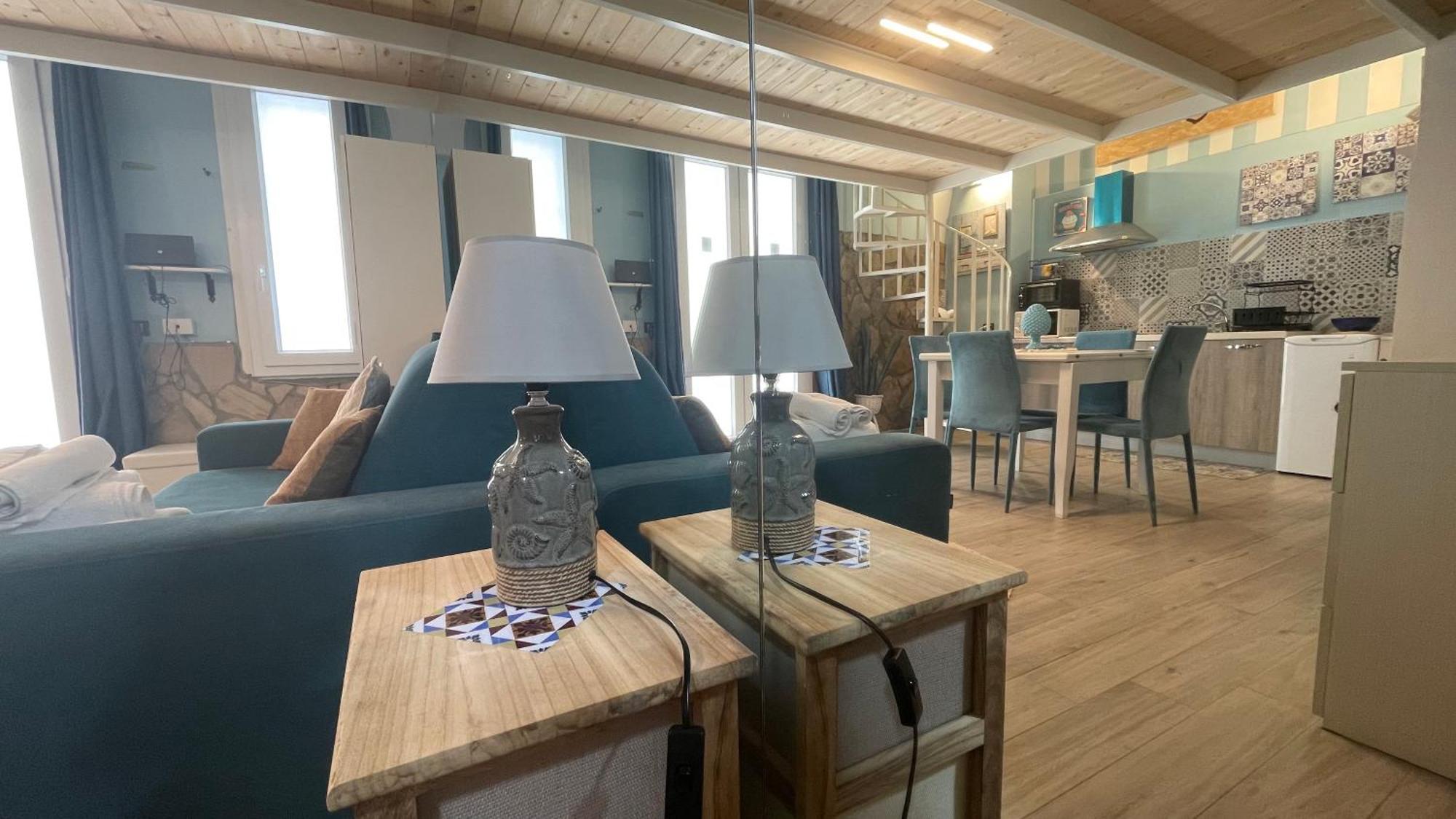 La Dimora Del Viaggiatore Luxury Apartments 마자라데발로 외부 사진